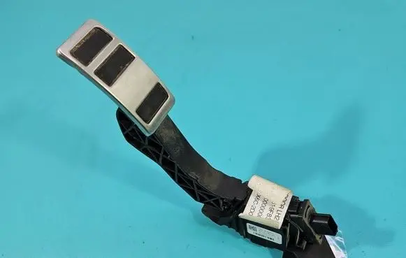 Ford Focus Accelerator throttle pedal JX61-9F836-EC IMPRK1536460