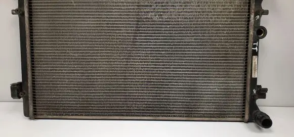 Audi TT Mk1 Coolant radiator 1J0121253P