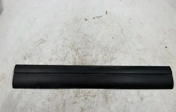 BMW 3 E90 E91 Front sill trim cover 7058149