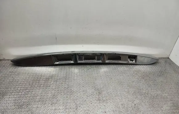 Renault Scenic III - Grand scenic III Trunk door license plate light bar 848109523 848102474