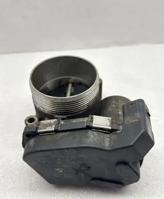 BMW X6 E71 Throttle valve 7555944 A2C53181967