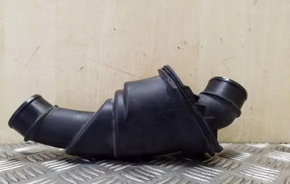 Volvo S80 Intake resonator 30778734