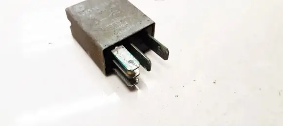 Renault Espace III Other relay 6025111584A