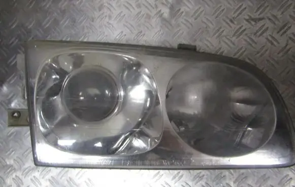Hyundai Trajet Headlight/headlamp 1011998 9591
