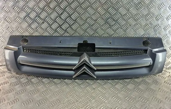 Citroen Berlingo Front grill 9644758077