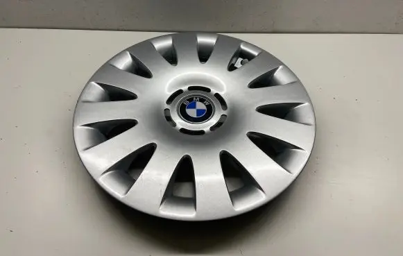 BMW 3 E46 R15 wheel hub/cap/trim 36131097150 14121810