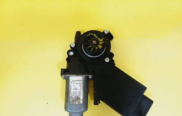 Renault Espace IV Front door window regulator motor