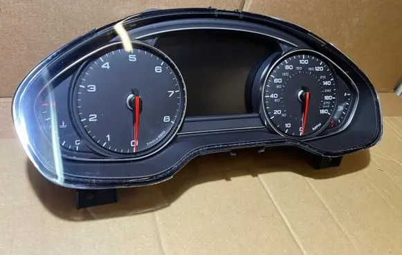 Audi A8 S8 D4 4H Speedometer (instrument cluster)