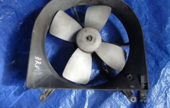Honda HR-V Electric radiator cooling fan 19015P8FA01