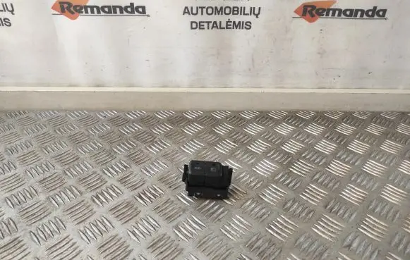 Toyota Prius Prime Light switch 75H500