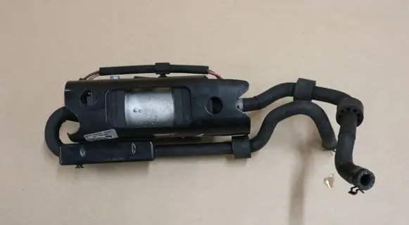 Audi A3 S3 A3 Sportback 8P Fuel injection high pressure pump 5N0906274B 1K0906355