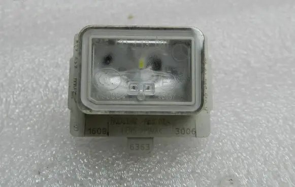 Mercedes-Benz C W205 Number plate light A0999067000