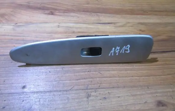 Lexus IS 200-300 Electric window control switch