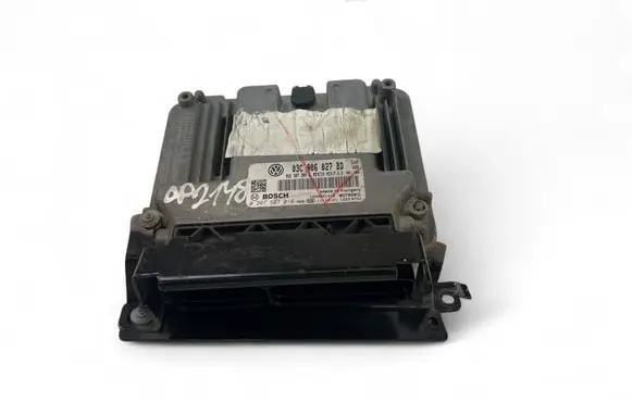 Volkswagen Golf VI Engine control unit/module 03C906027BD 0261S07018