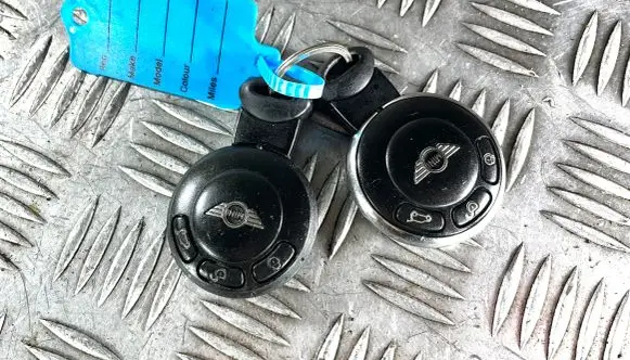Ignition key/card