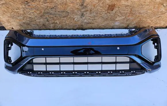 Volkswagen T-Roc Front bumper 2GA807221AS