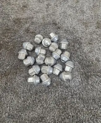 Ford Kuga III Nuts/bolts