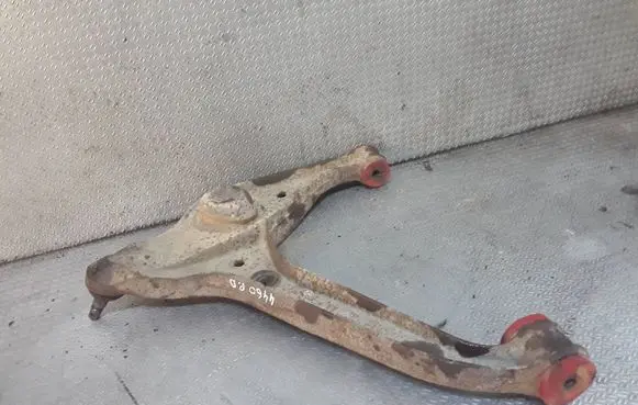 Suzuki Vitara (ET/TA) Front lower control arm/wishbone 