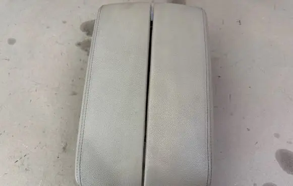 Audi A8 S8 D4 4H Armrest 