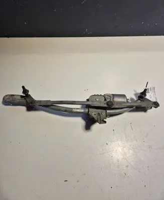 BMW 5 F10 F11 Front wiper linkage 7306266