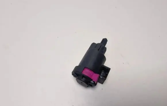 Audi Q7 4L Brake pedal sensor switch 914689963B
