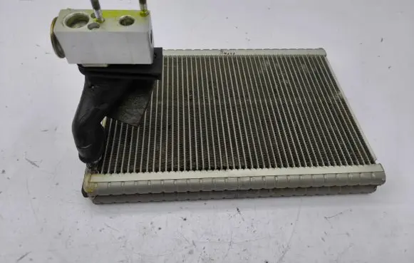 Air conditioning (A/C) radiator (interior)