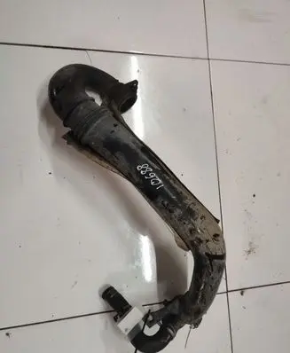 Air intake hose/pipe