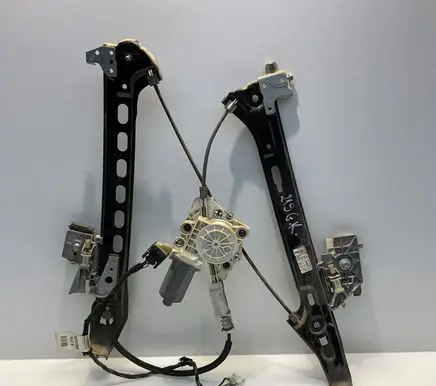 Mercedes-Benz CLS C219 Rear door window regulator with motor A2197300946 2197300946