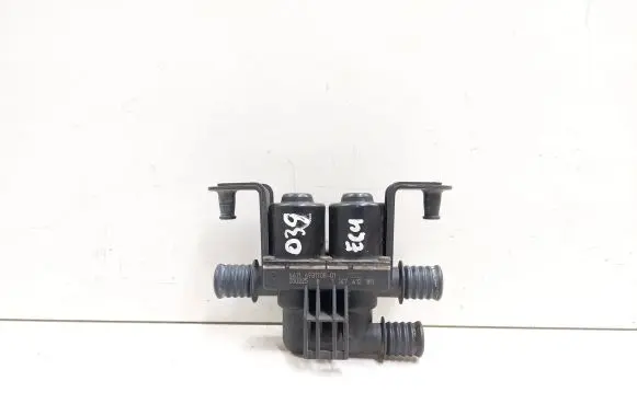 BMW 6 E63 E64 Coolant heater control valve 6411693170801 6931708 050225