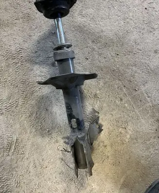 Nissan Almera N16 Front shock absorber/damper