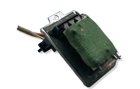 Volkswagen Transporter - Caravelle T4 Heater blower motor/fan resistor 701959263
