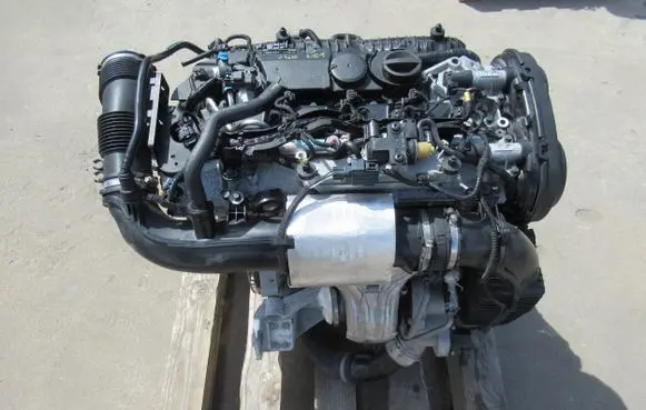 Volvo V40 Engine