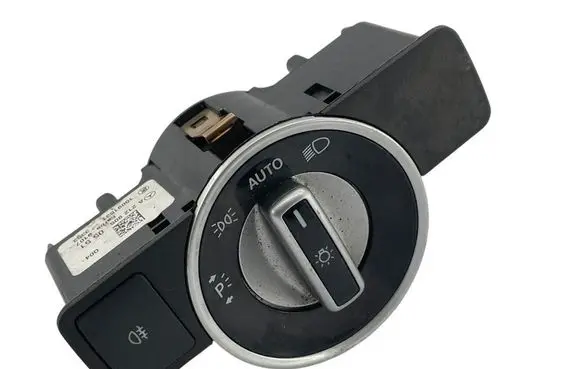 Mercedes-Benz A W176 Light switch A2129050551 10091531