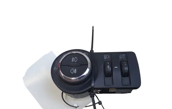 Opel Insignia A Light switch 13268702
