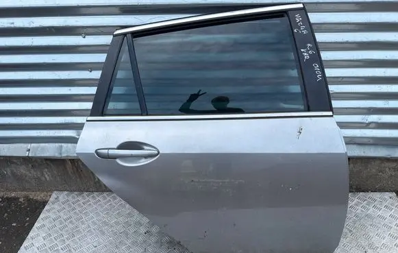 Mazda 6 Rear door