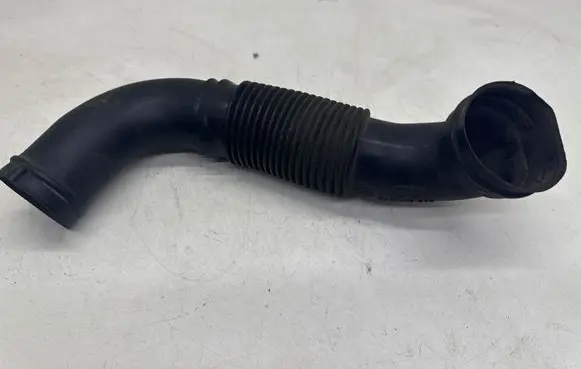 Audi 80 90 S2 B4 Air intake duct part 8A0903655