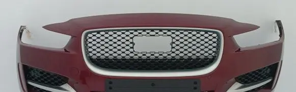 Jaguar XE Front bumper T4N5852LML