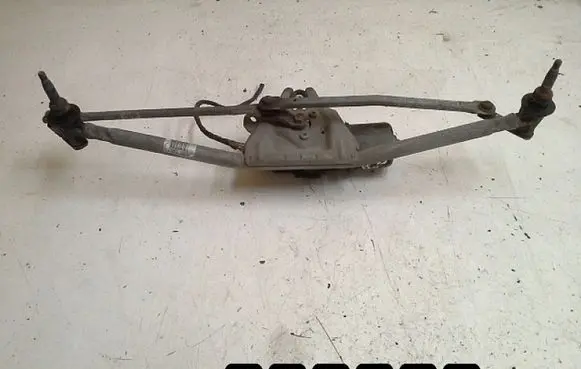 Renault Kangoo I Front wiper linkage and motor 8200122345