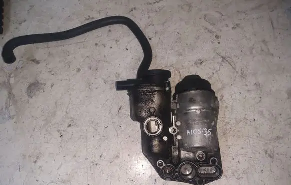 Volvo S80 Oil filter mounting bracket 6740273266