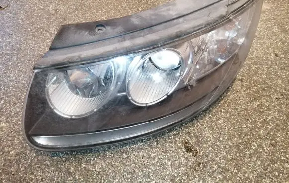 Hyundai Santa Fe Headlight/headlamp