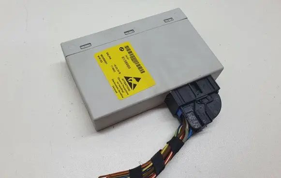 BMW 5 E60 E61 Central console control unit 9138969 80059001