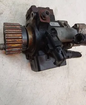 Volkswagen Polo V 6R Fuel injection high pressure pump 03L130755E 050511211238 V220SVR0