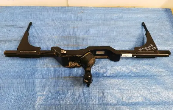 Volkswagen Touran III Tow bar set 5TA803880