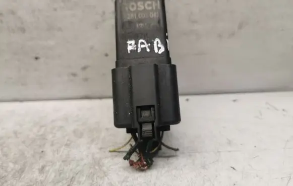 Skoda Fabia Mk2 (5J) Glow plug pre-heat relay 045907282A