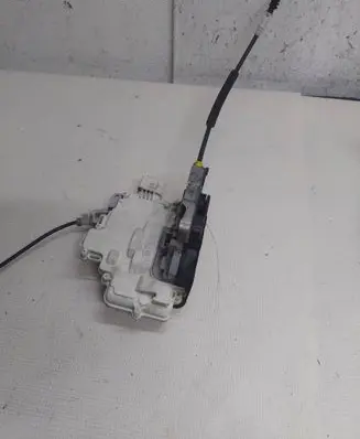 Audi A6 S6 C7 4G Rear door lock 4G0839016