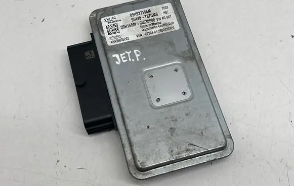 Volkswagen Jetta VII Other control units/modules 09H927158M
