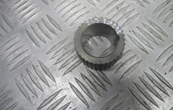 Toyota Avensis T250 Timing chain sprocket 