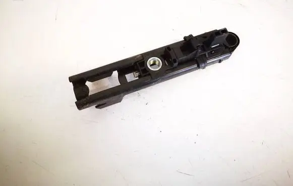 Volkswagen Cross Polo Seat belt adjustment rail 3c8857819