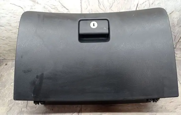 Toyota Corolla E120 E130 Glove box set 5555112340