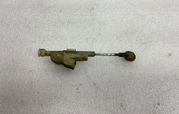 Volvo S60 Clutch pedal sensor 9472979